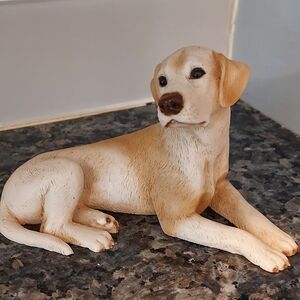 Castagna Yellow Lab Labrador Dog Statue Figurine Lying Down 1988 Made In Italy